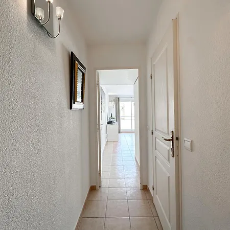 Palais Josephine 1br Bnbrickeys * بوزولي